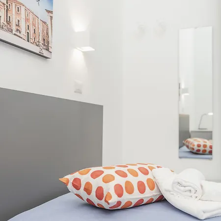 Fladi House Pensionat 4*