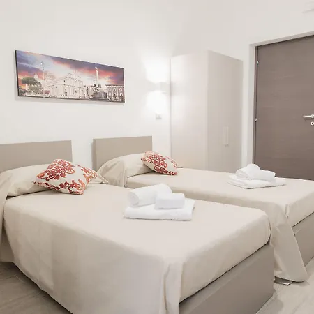 Pensionat Fladi House Catania