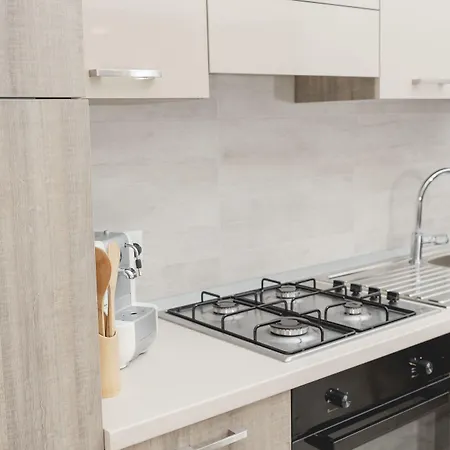 Pensionat Fladi House 4*