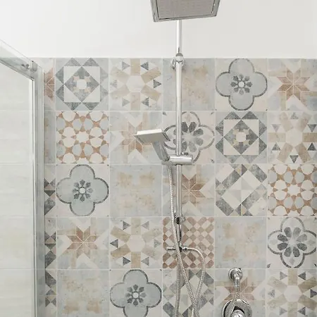 Fladi House 4* Catane